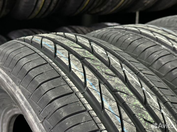 Tracmax X-Privilo H/T 235/70 R16 129