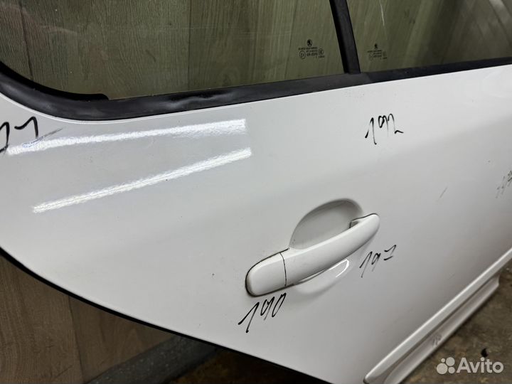 Дверь задняя правая Skoda Octavia