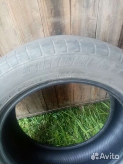 Bridgestone R200 215/55 R16