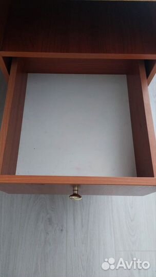 Письменный стол