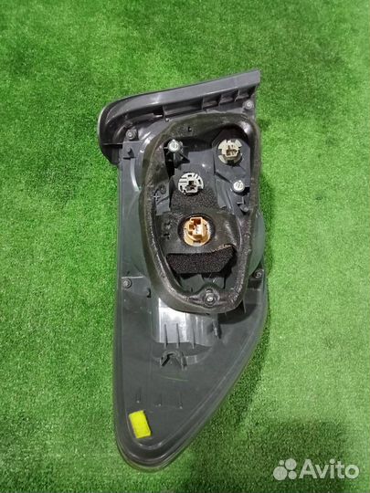 Фонарь задний правый Mazda Cx-7 ER3P L3-VDT