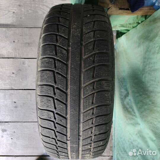 Michelin Primacy Alpin 215/55 R16 93H