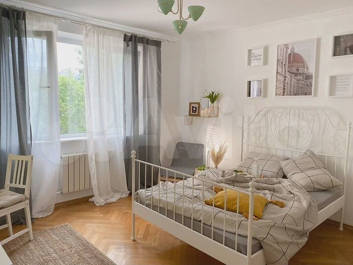 Комната 16 м² в 6-к., 2/14 эт.