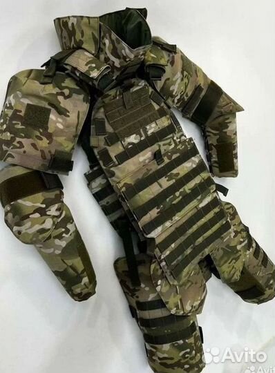 Бронежилет с плитами Гост