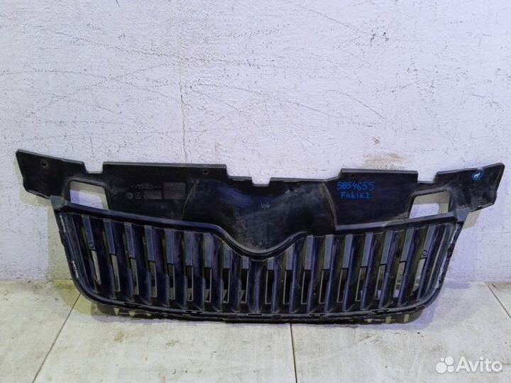 Решетка радиатора Шкода