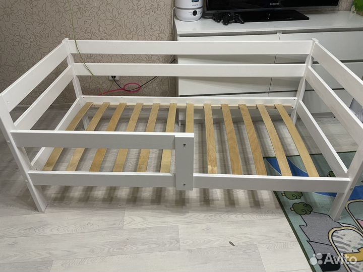 Продам детскую кровать