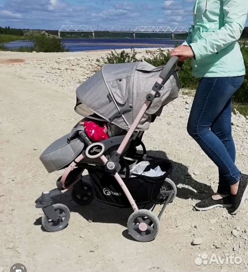 Прогулочная коляска