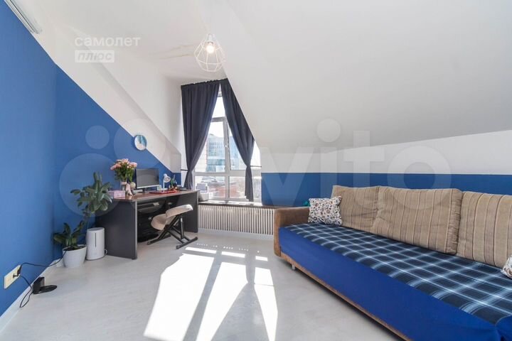 3-к. квартира, 121 м², 6/6 эт.