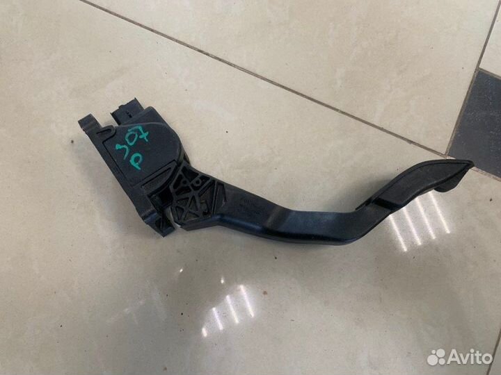 Педаль газа Peugeot 307 хетчбек NFU10FX6qpsa 2006