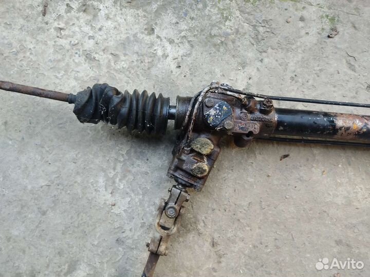 Рулевая рейка на Вольво 240