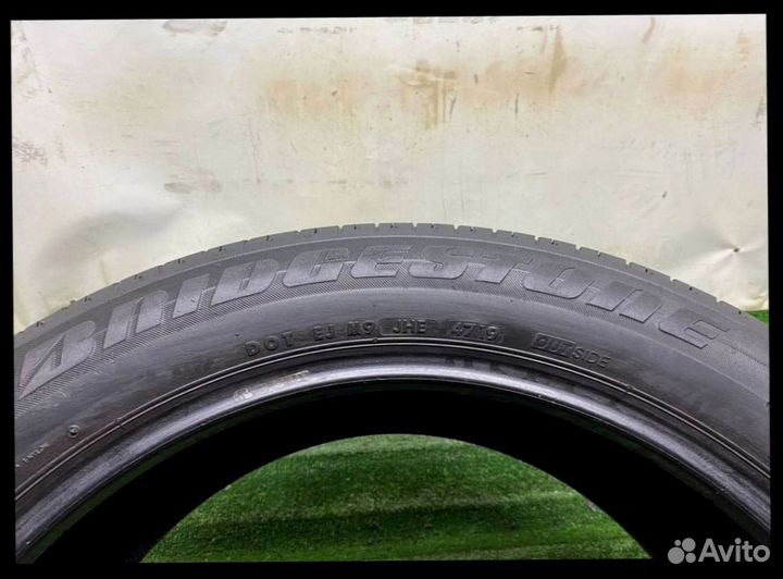 Bridgestone Dueler H/L 33A 235/55 R20