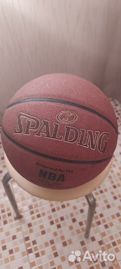 Баскетбольный мяч spalding nba gold series