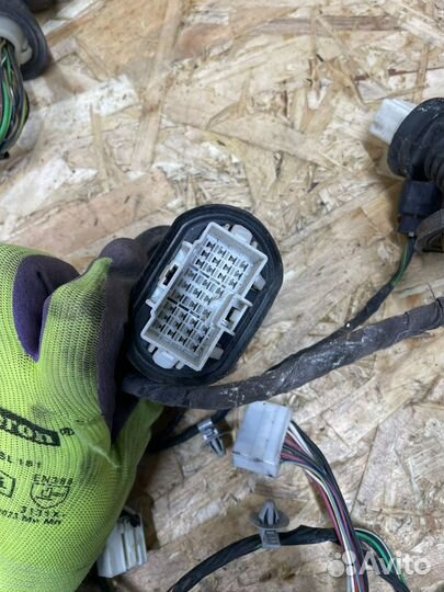 Проводка двери ssangyong kyron