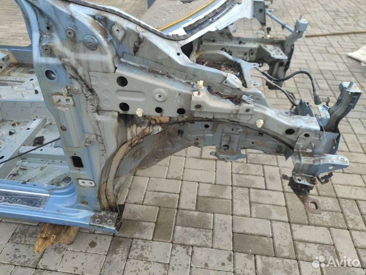 Лонжерон правый Renault Scenic 3 2010