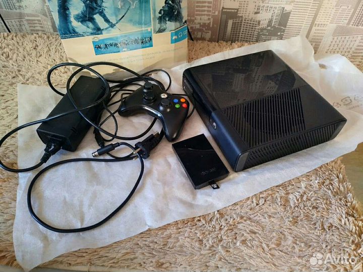 Xbox 360E 250gb + (GTA 5 + 78 игр)