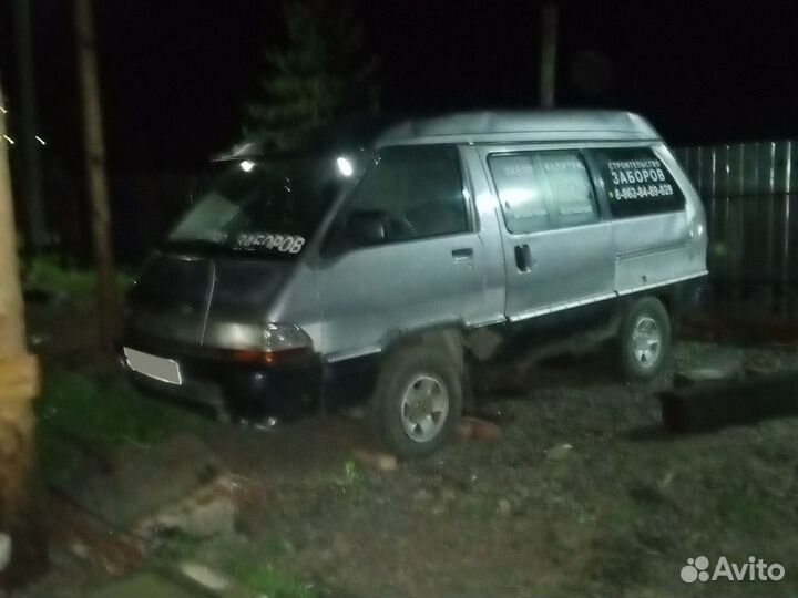 Toyota Town Ace 2.2 AT, 1991, 280 000 км