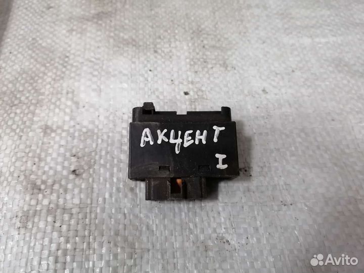 Переключатель печки Hyundai accent 1