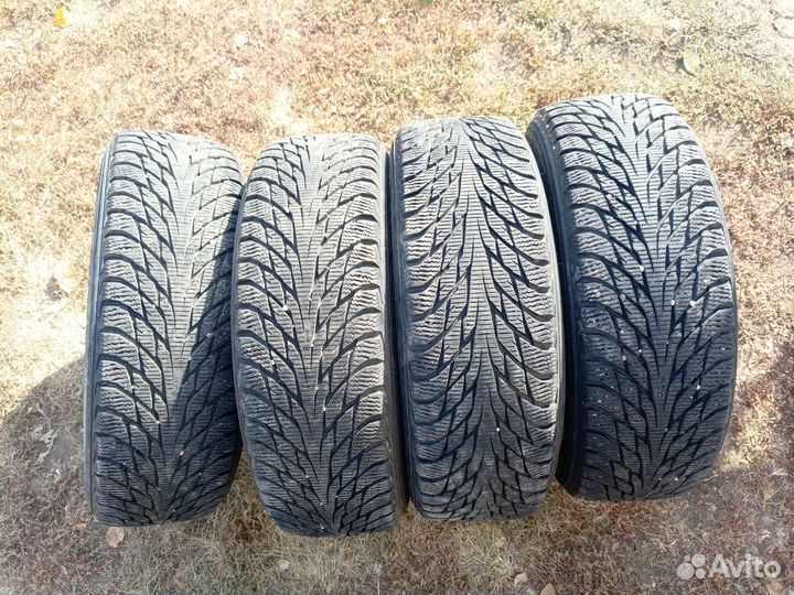 Nokian Tyres Hakkapeliitta R2 185/65 R15