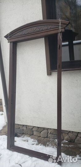 Дверь входная металлическая со стеклом