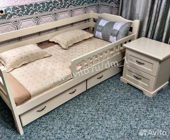 Детская кровать из массива