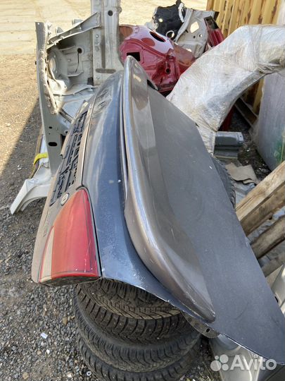 Крышка багажника mazda xedos 6