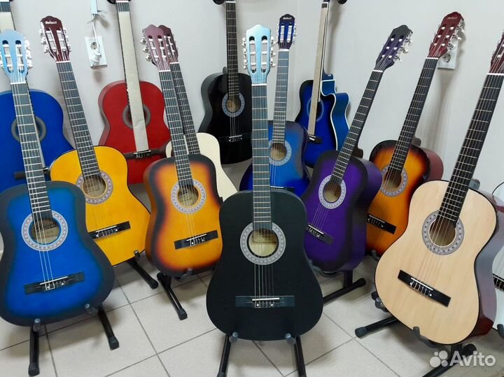 Гитара новая. Классическая и акустическая