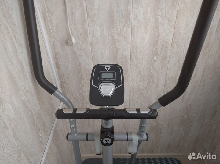 Эллиптический тренажер