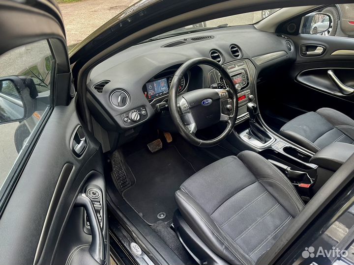 Ford Mondeo 2.3 AT, 2010, 240 241 км