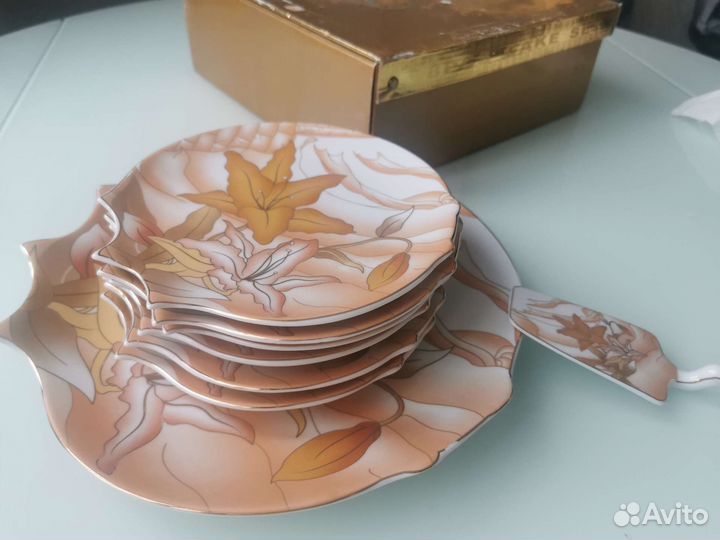 Набор посуды новый