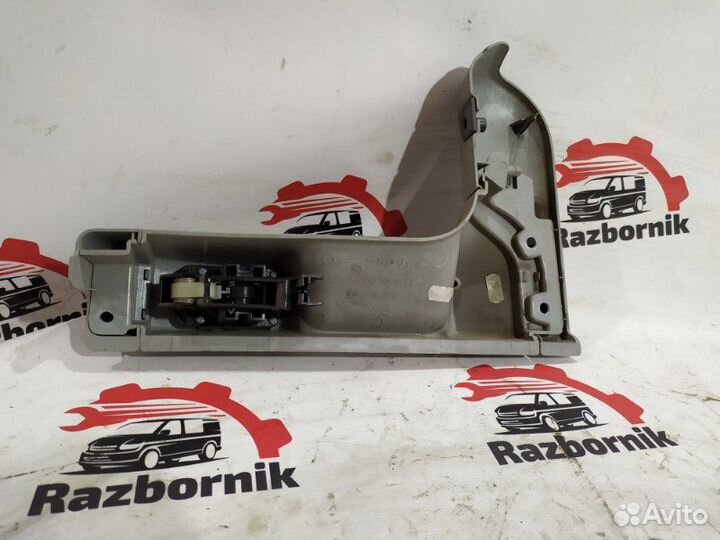 Ручка двери внутренняя задняя левая Mercedes Vito