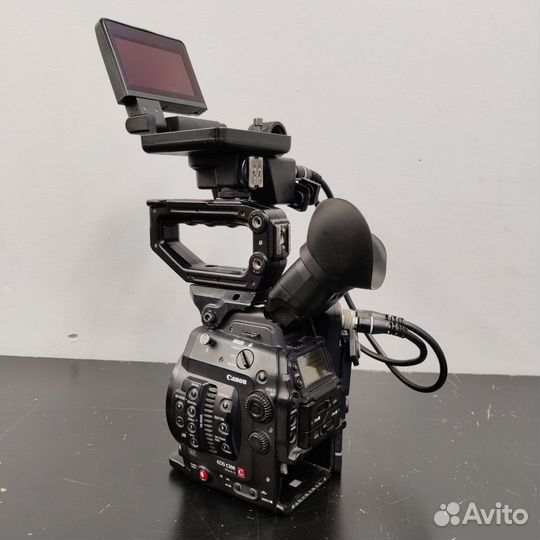 Камера Canon C300 Mark II EF-Mount