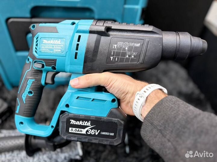 Перфоратор аккумуляторный Makita 18V