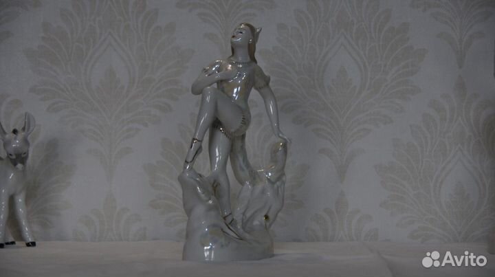 Статуэтка балерина кошка