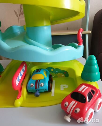 Игрушка ELC Автогорка Чудеса на виражах