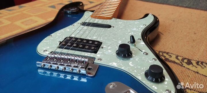 Электрогитара