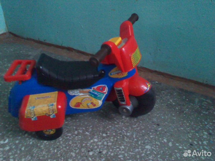 Машинка-каталка(8шт)