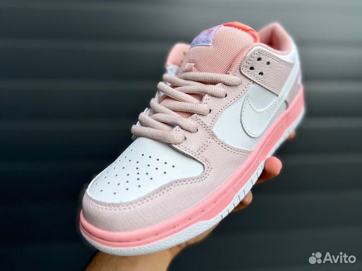 Nike Dunk SB Staple Pink Pigeon