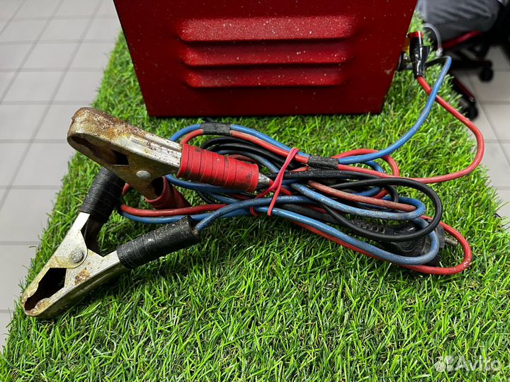 Зарядное устройство для аккумуляторов зпу-135