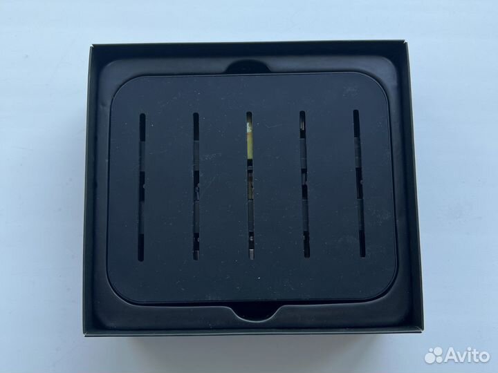 Зарядная станция Tele2 с 4 USB-портами