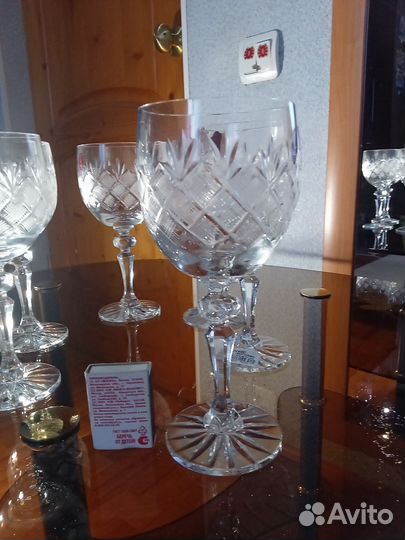 Хрустальные фужеры, бокалы
