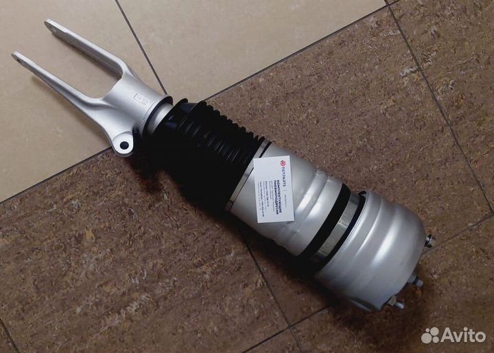 Пневмостойка Порше Панамера 970 передняя новая