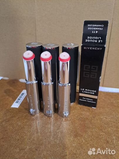 Помада для губ 411 Framboise. Givenchy