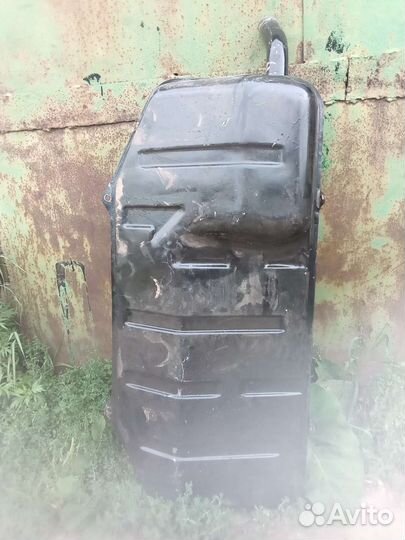 Топливный бак на ниву