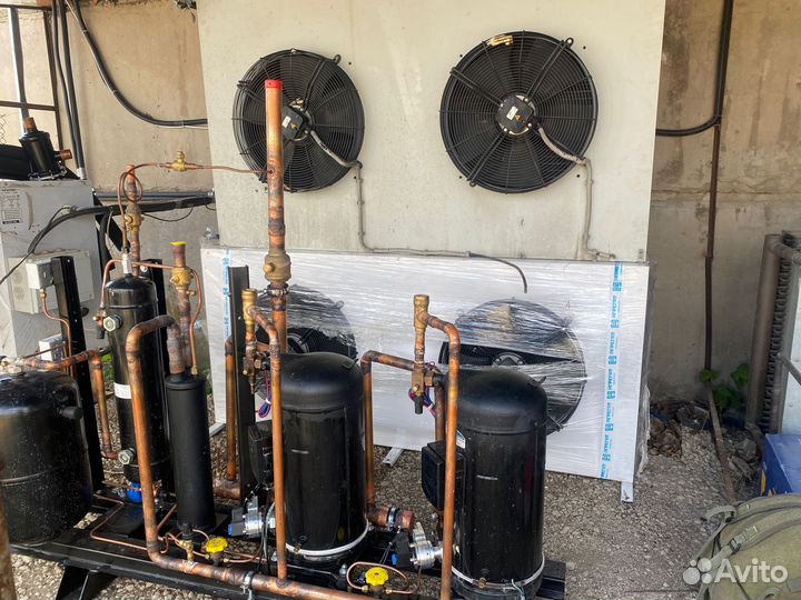 Морозильная камера с агрегатом