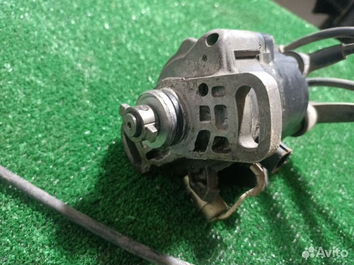Трамблер nissan sr18de sr20de 22100 2j211