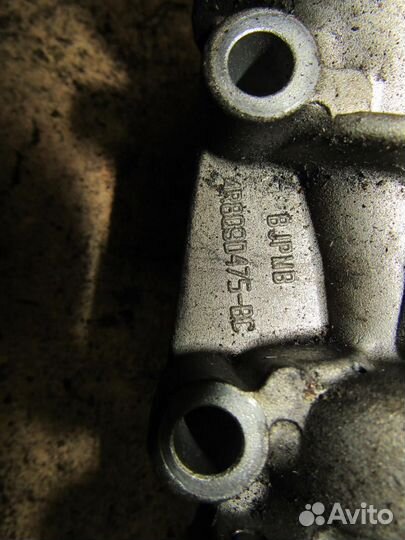 Клапан егр/EGR с теплообменником правый jaguar XF