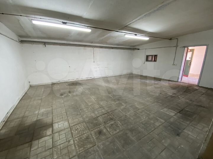 Свободного назначения, 180 м²