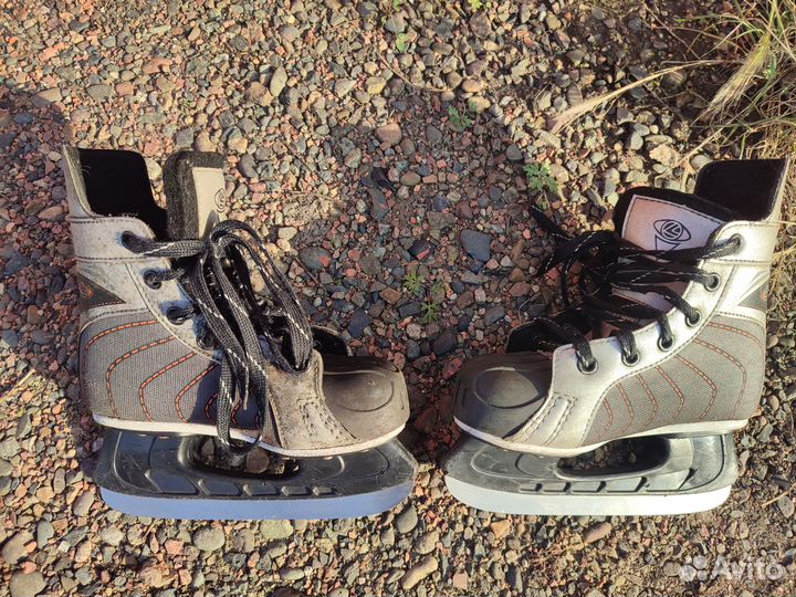 Коньки детские хоккейные, детские майки