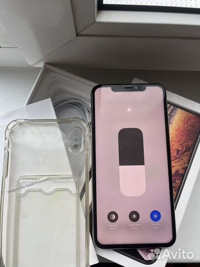 iPhone Xs Max, 64 ГБ