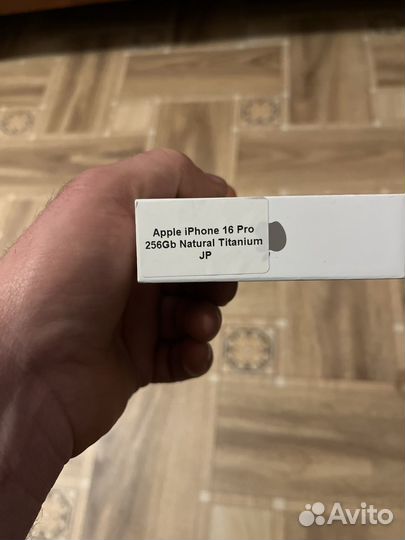 iPhone 16 Pro, 256 ГБ